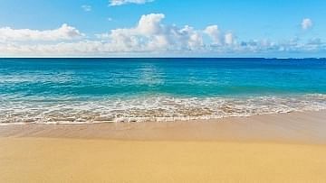 Discover the best beaches in Kato Gouves and Gouves Crete! Explore the beautiful landscape of Crete and experience the amazing atmosphere of the beaches in Kato Gouves. Discover the perfect destination for your next holiday and enjoy the stunning views of crystal Mediterranean waters and golden sandy beaches. Find out about the best activities, attractions and water sports available on each beach and live the best vacation experience in Gouves Crete.